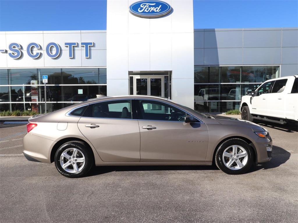 used 2024 Chevrolet Malibu car, priced at $17,320
