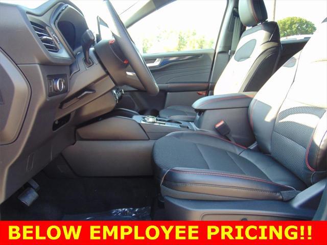 new 2025 Ford Escape car, priced at $29,924