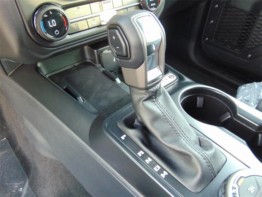 new 2025 Ford Bronco car, priced at $45,408