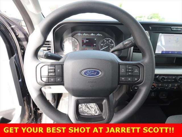 new 2025 Ford F-250 car, priced at $65,304