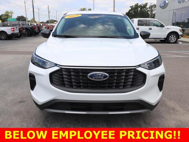 new 2025 Ford Escape car, priced at $26,592
