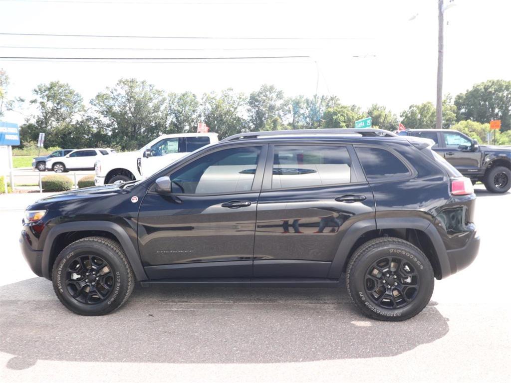 used 2021 Jeep Cherokee car, priced at $21,123