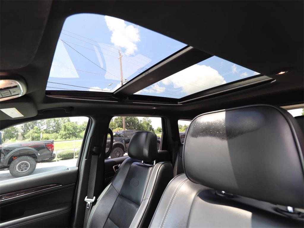 used 2016 Jeep Grand Cherokee car, priced at $14,450