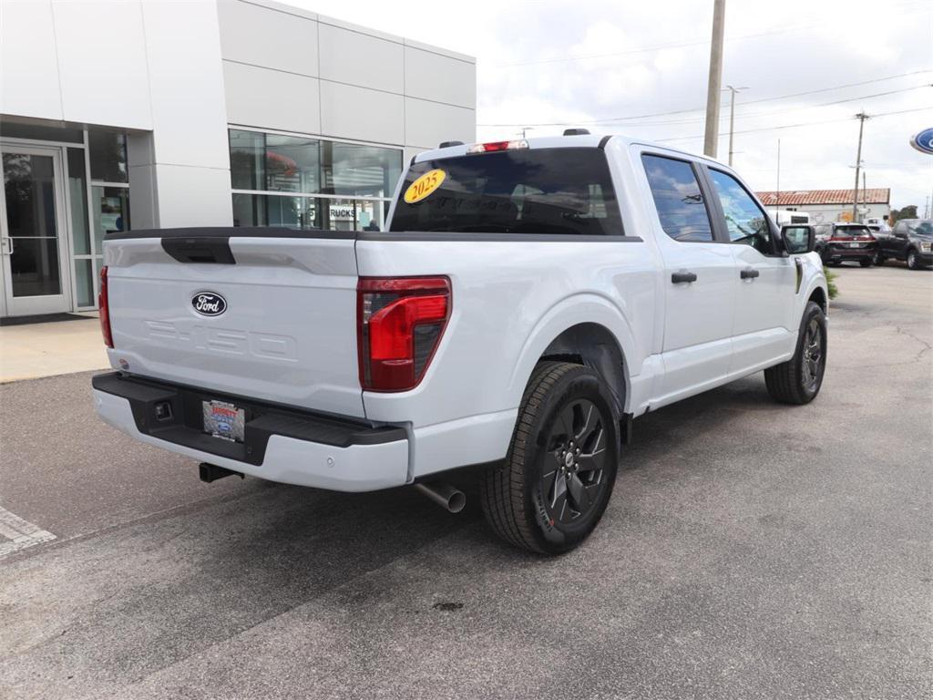 new 2025 Ford F-150 car, priced at $43,270