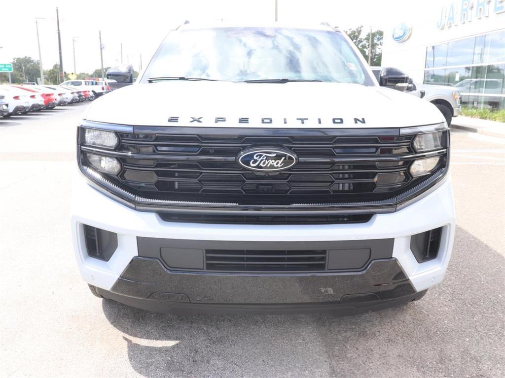 new 2025 Ford Expedition car, priced at $78,450
