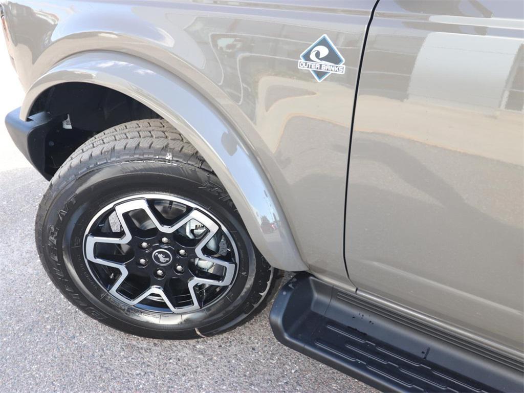 new 2025 Ford Bronco car, priced at $47,642