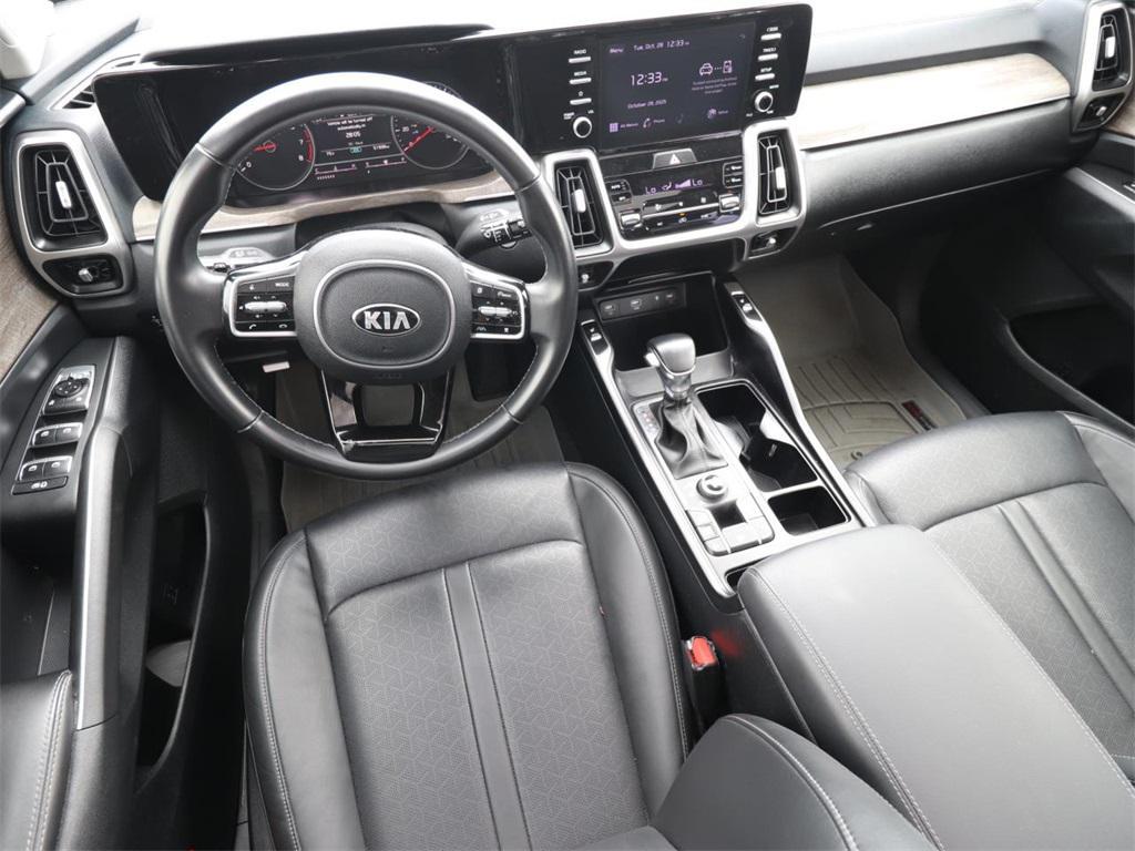 used 2021 Kia Sorento car, priced at $22,517