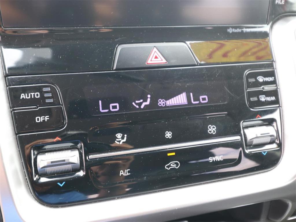 used 2021 Kia Sorento car, priced at $22,517