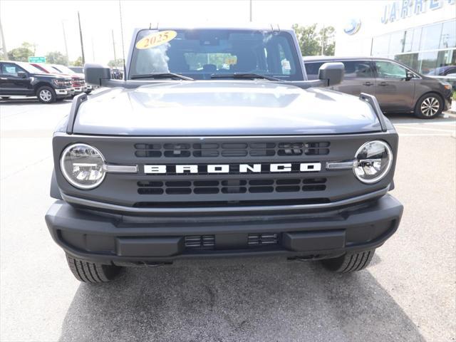new 2025 Ford Bronco car, priced at $41,001