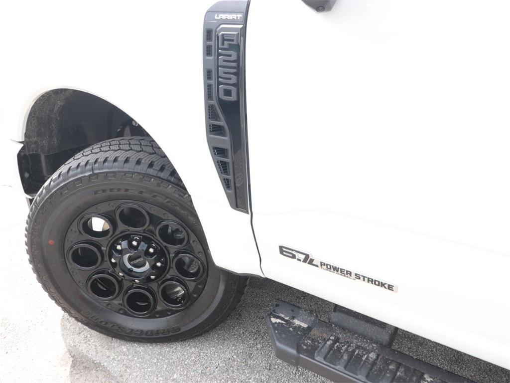 new 2025 Ford F-250 car, priced at $77,054