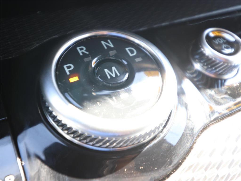 new 2025 Ford Expedition car, priced at $77,898