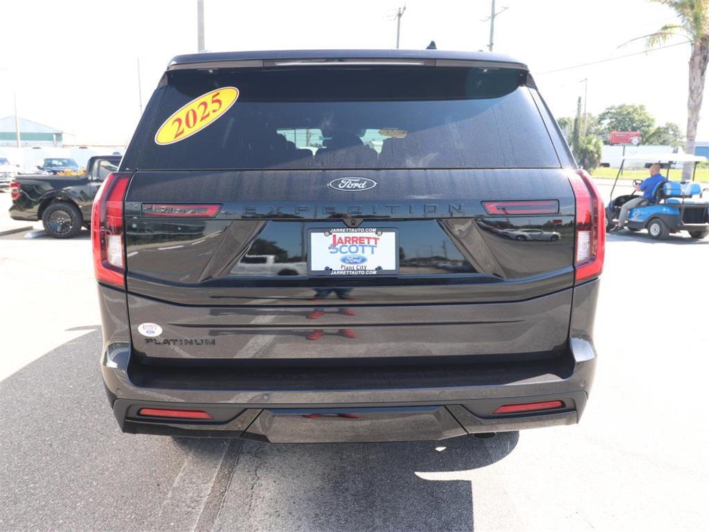 new 2025 Ford Expedition car, priced at $77,898