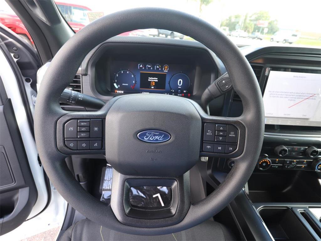 new 2025 Ford F-150 car, priced at $41,384