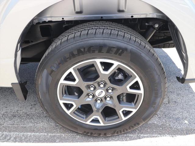 new 2025 Ford F-150 car, priced at $37,945