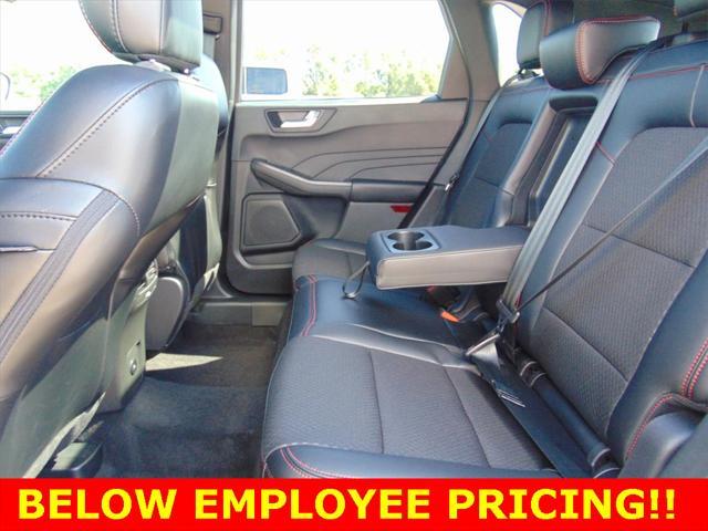 new 2025 Ford Escape car, priced at $30,588