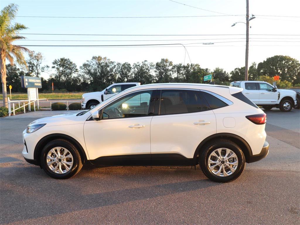 used 2023 Ford Escape car, priced at $20,898