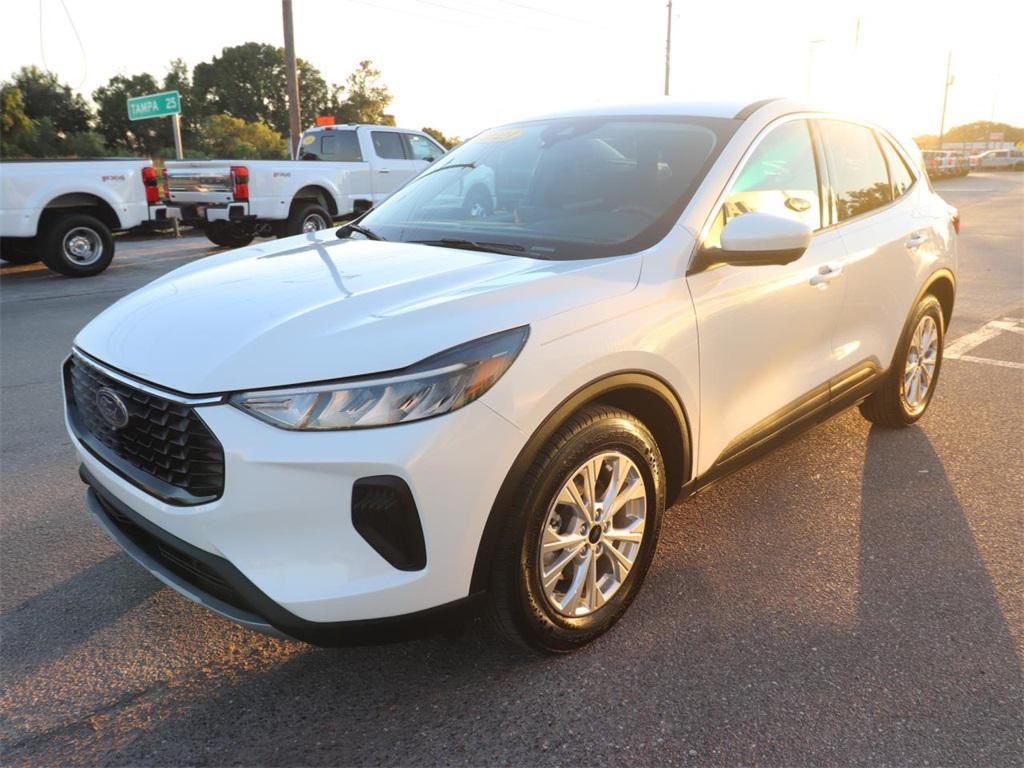 used 2023 Ford Escape car, priced at $20,898