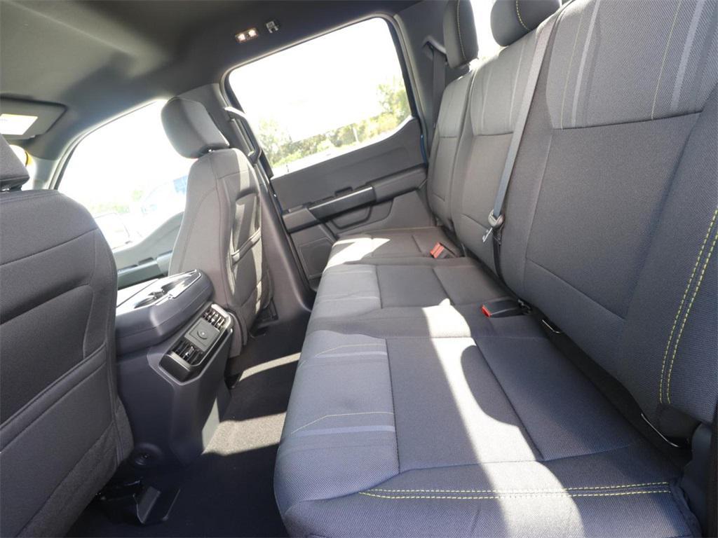new 2025 Ford F-150 car, priced at $43,520