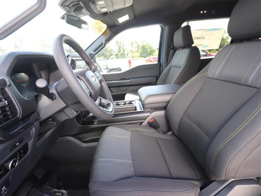 new 2025 Ford F-150 car, priced at $43,520