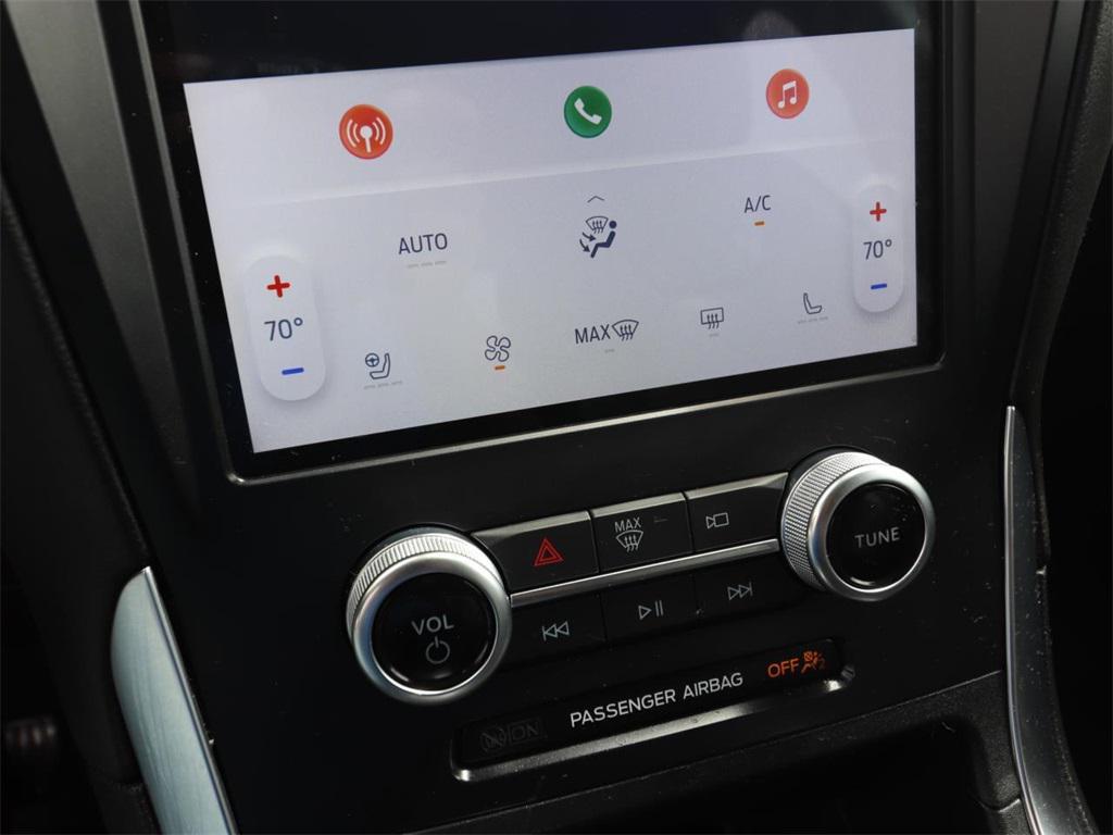 used 2024 Ford Edge car, priced at $26,528