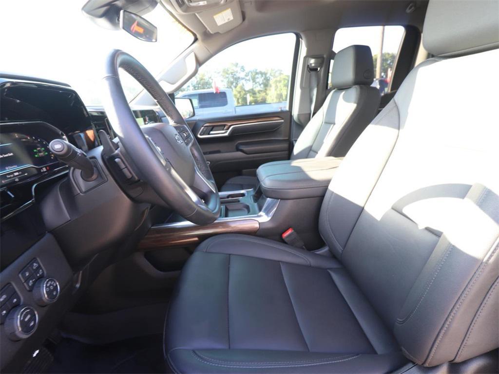 used 2025 Chevrolet Silverado 1500 car, priced at $48,685