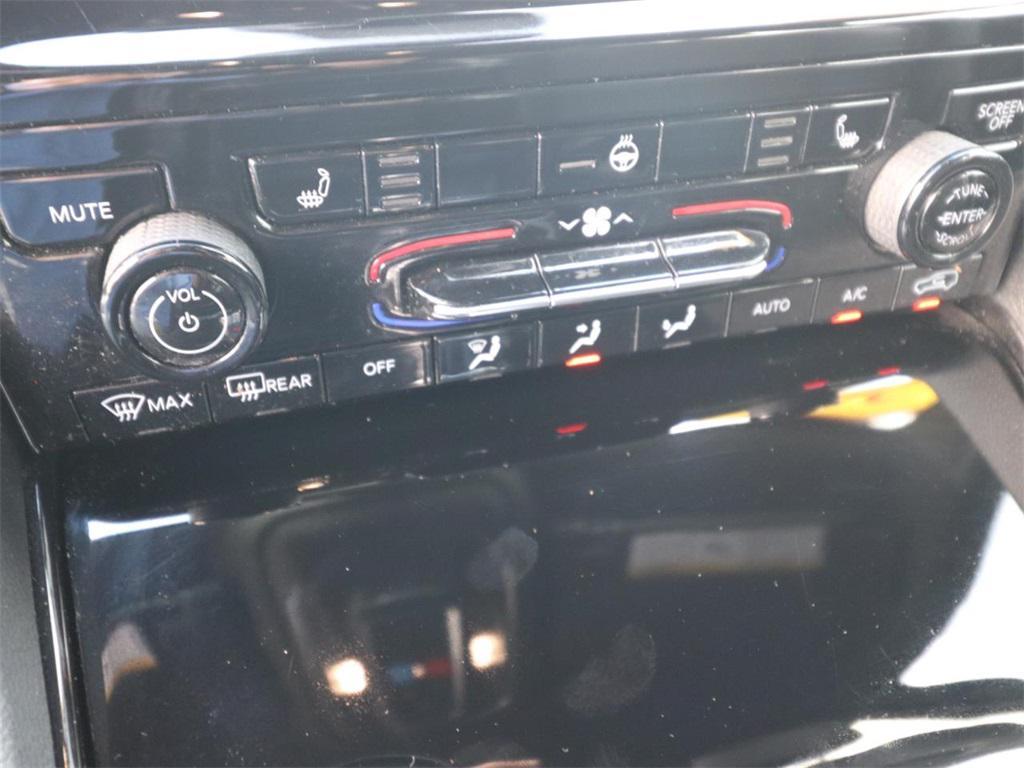 used 2021 Jeep Grand Cherokee L car, priced at $22,127