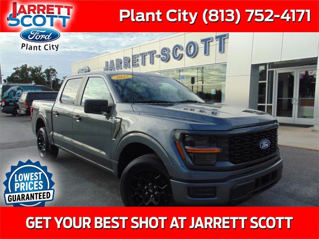 new 2025 Ford F-150 car, priced at $42,384