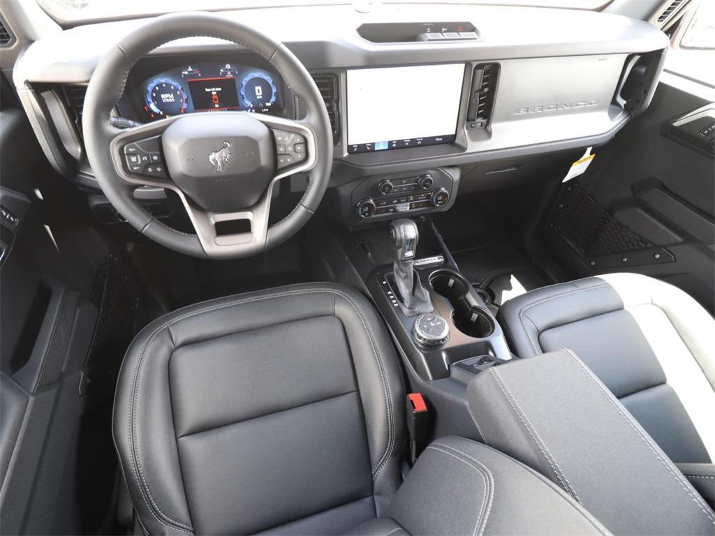 new 2025 Ford Bronco car, priced at $43,448