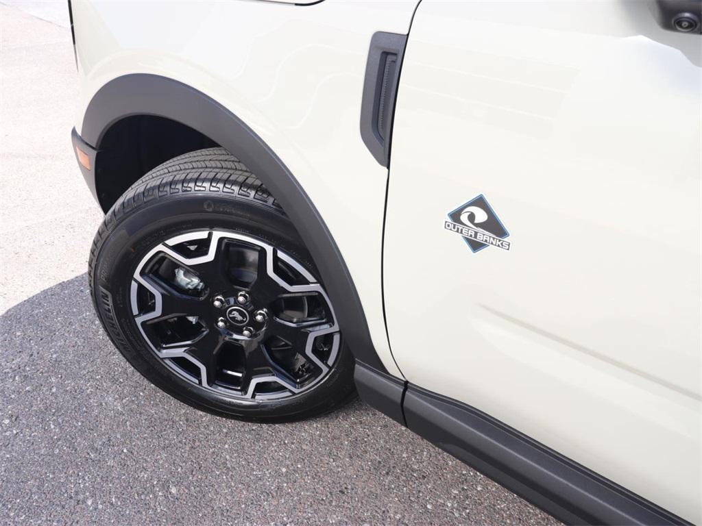 new 2025 Ford Bronco Sport car, priced at $34,273