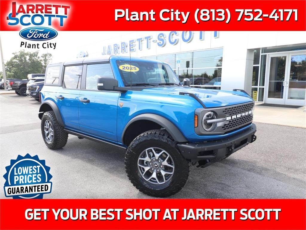 new 2025 Ford Bronco car, priced at $59,547