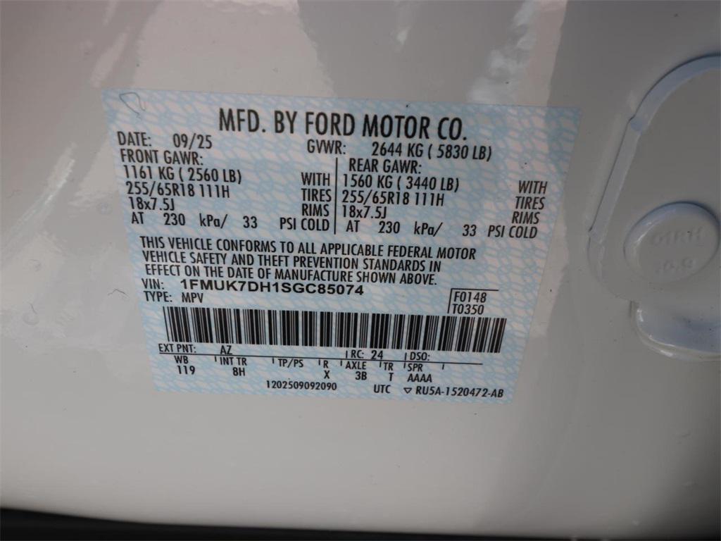 new 2025 Ford Explorer car, priced at $37,705