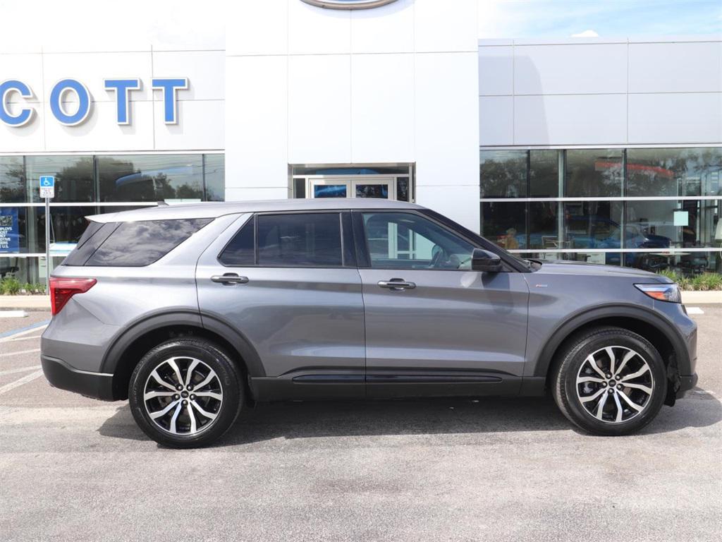 used 2022 Ford Explorer car, priced at $31,897
