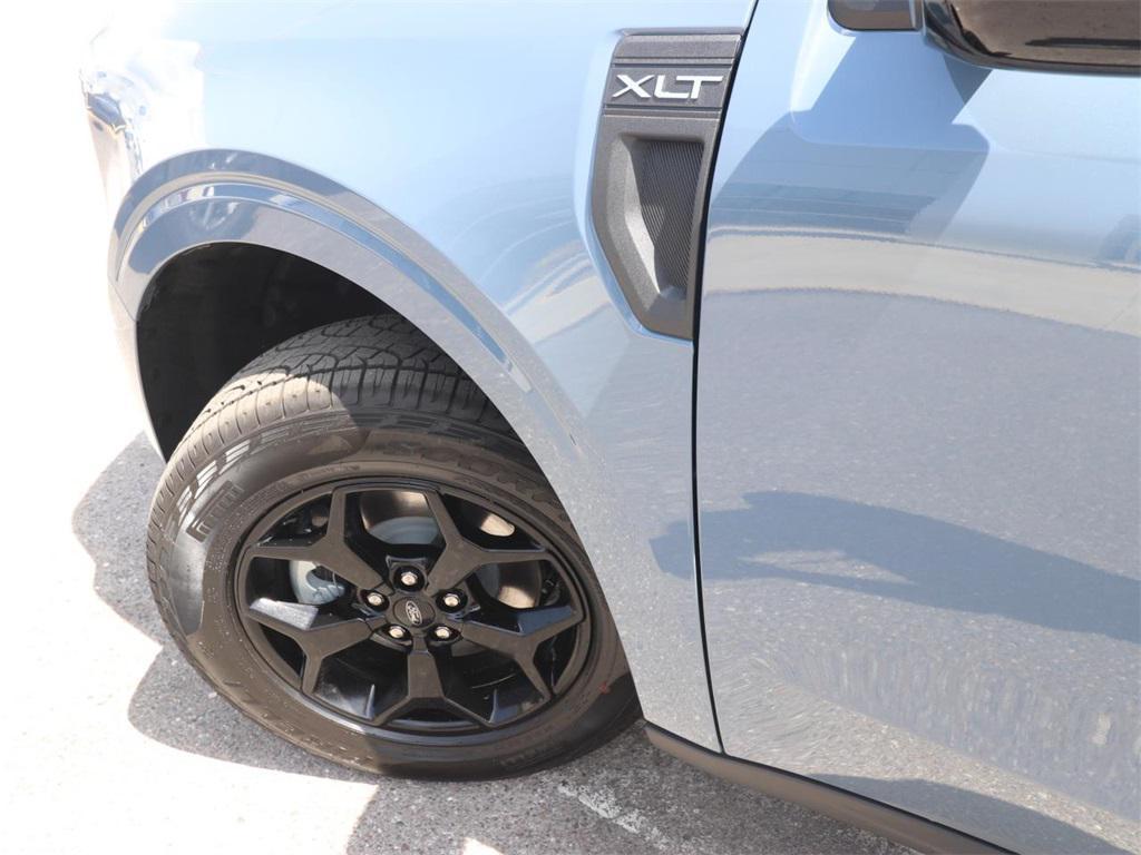 new 2025 Ford Maverick car, priced at $30,110