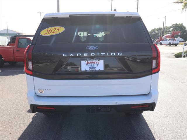 new 2025 Ford Expedition car, priced at $67,446