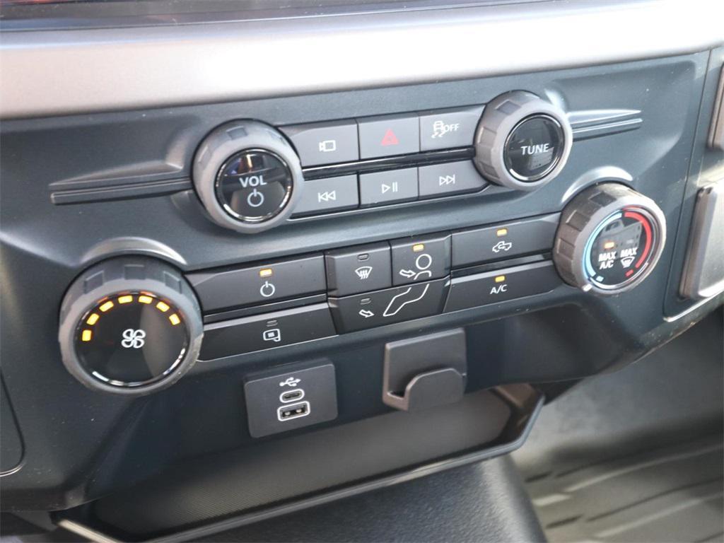 new 2025 Ford F-150 car, priced at $34,048