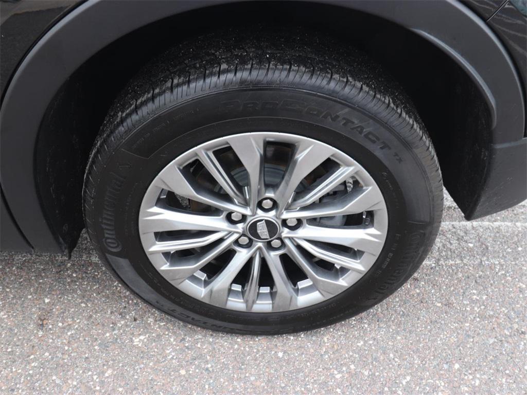used 2024 Cadillac XT4 car, priced at $31,243