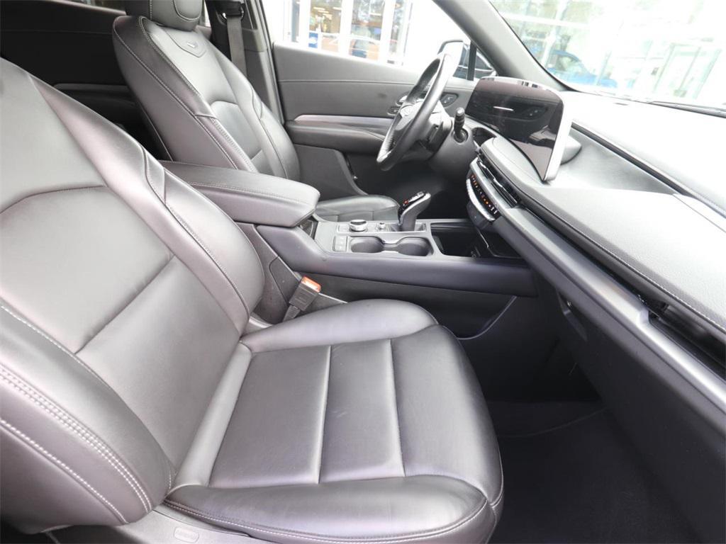 used 2024 Cadillac XT4 car, priced at $31,243
