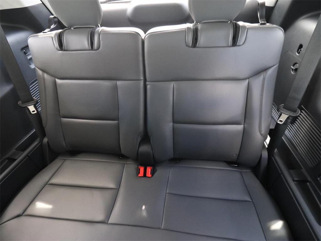 new 2025 Ford Explorer car, priced at $40,748