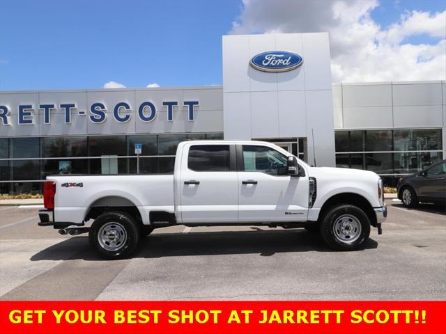 new 2025 Ford F-350 car, priced at $62,626