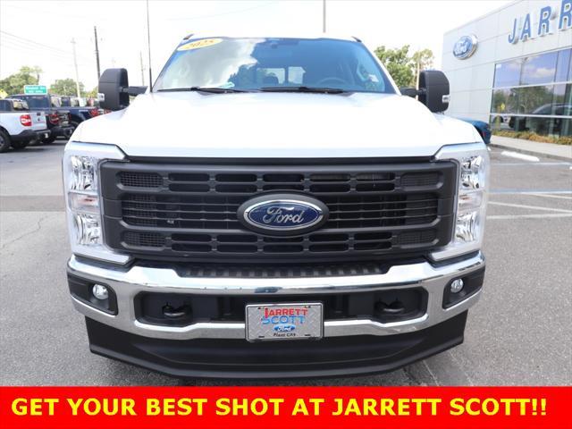 new 2025 Ford F-350 car, priced at $62,626