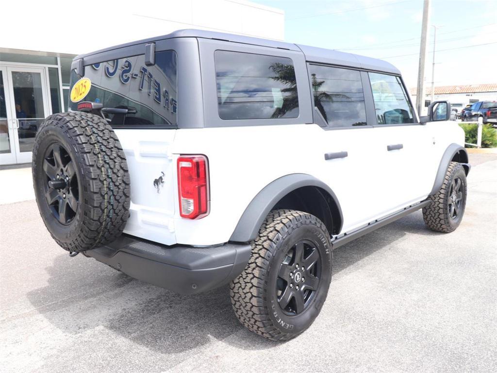 new 2025 Ford Bronco car, priced at $47,452