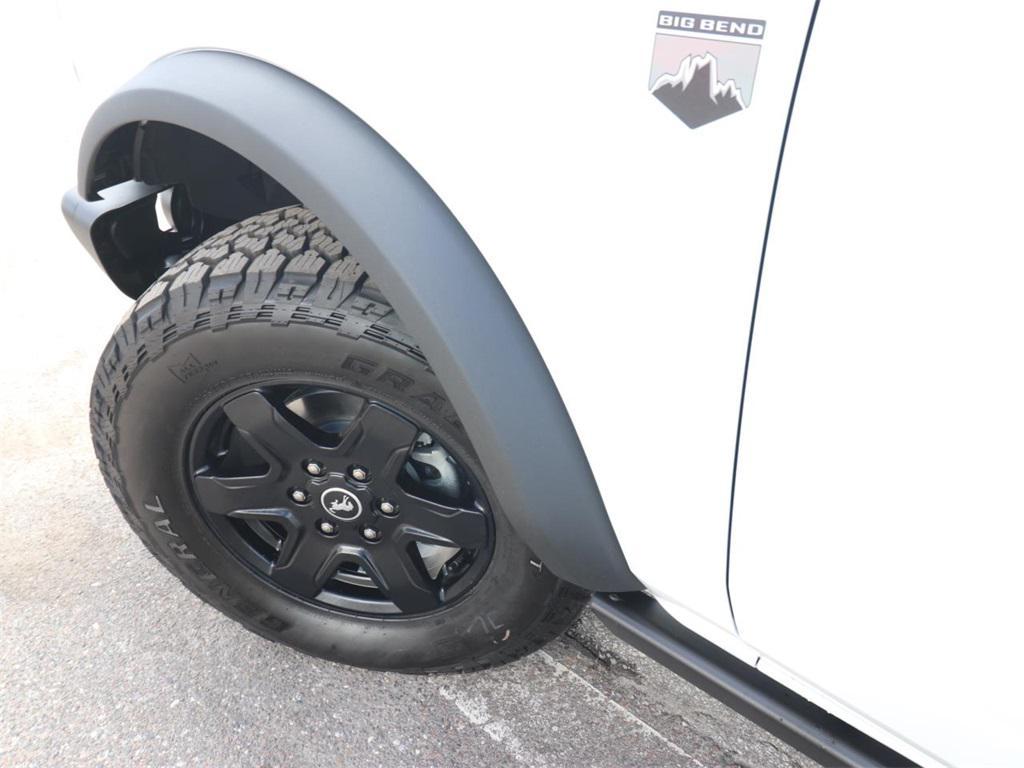 new 2025 Ford Bronco car, priced at $47,452