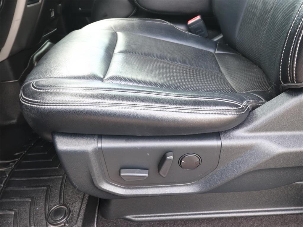 used 2020 Ford F-150 car, priced at $32,043