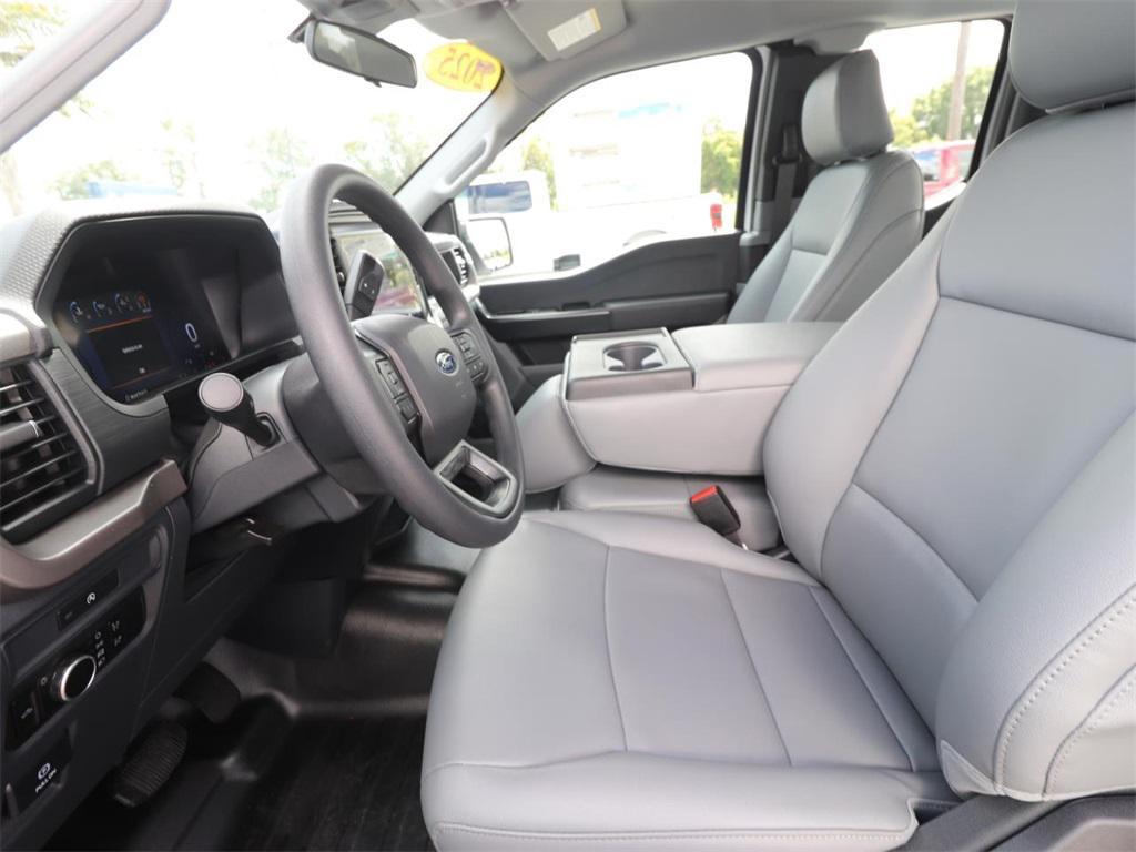 new 2025 Ford F-150 car, priced at $38,078
