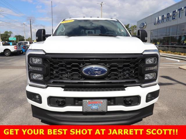 new 2025 Ford F-350 car, priced at $57,659