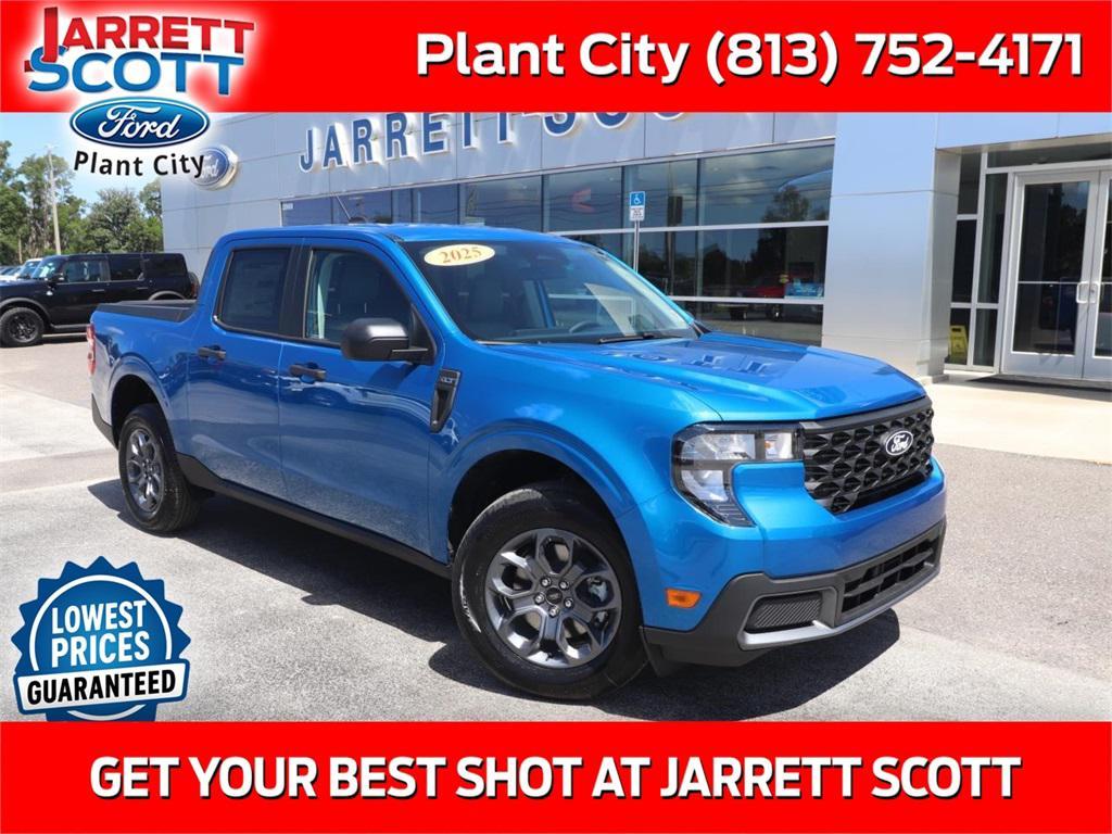 new 2025 Ford Maverick car, priced at $27,738