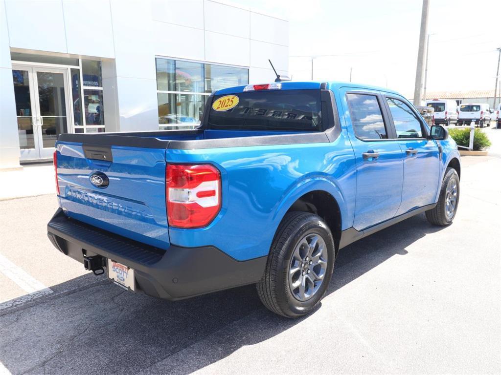 new 2025 Ford Maverick car, priced at $27,738