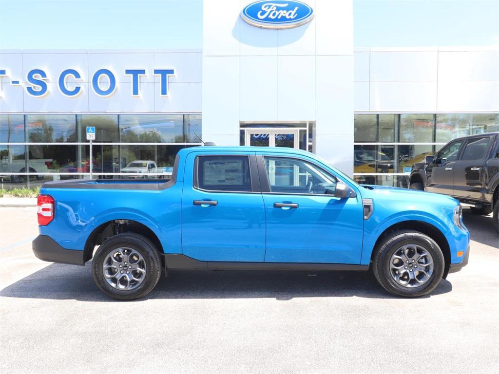 new 2025 Ford Maverick car, priced at $27,738