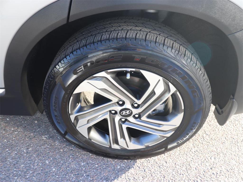 used 2022 Hyundai Santa Fe car, priced at $19,969