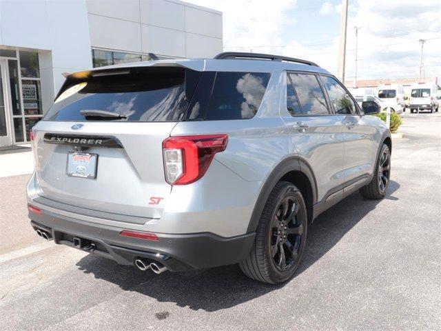 used 2022 Ford Explorer car, priced at $39,909